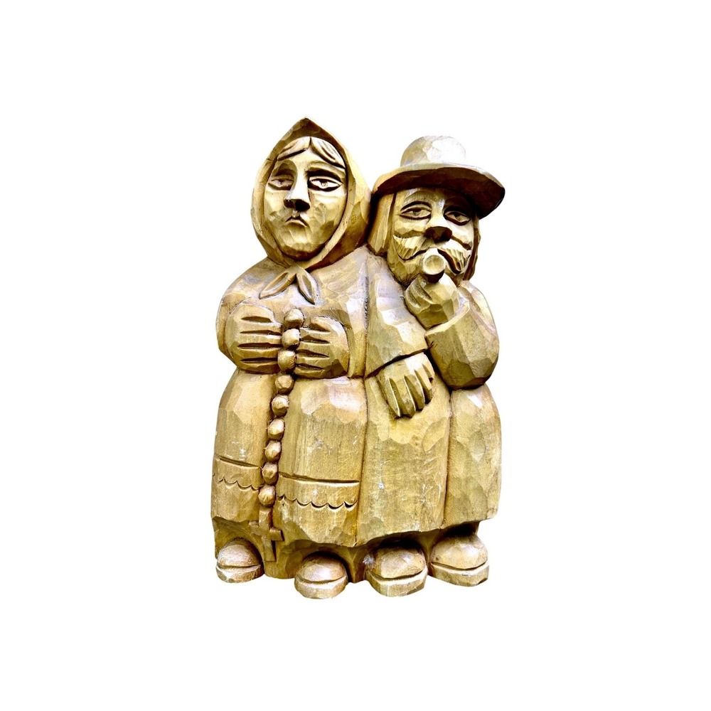 Wooden Folk Art Couple Hand Carved Sculpture Rustic‎ Figurine 8" Rosary and PIpe